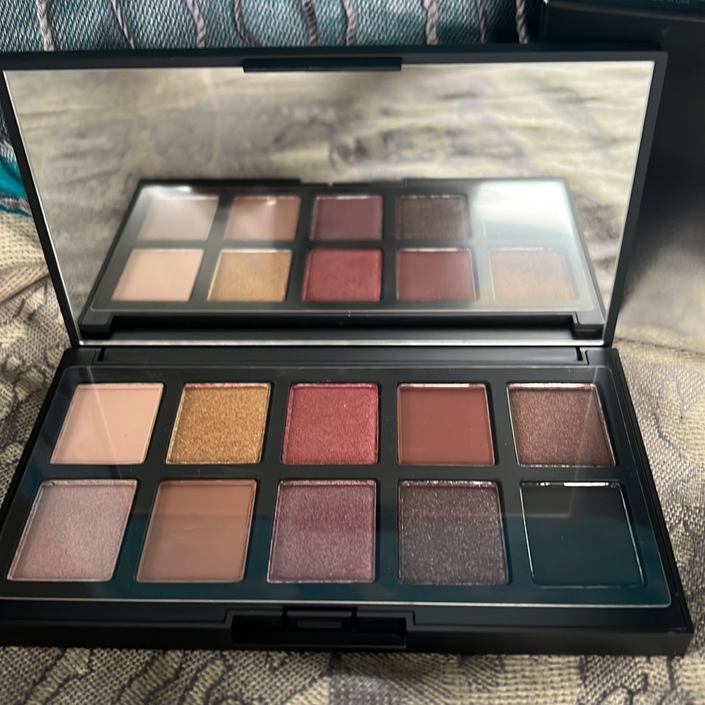 NIB HAUS LABORATORIES BUNDLE - Picture 3 of 5